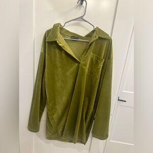 Velour green long sleeve dress - size 8 Pretty Little Thing